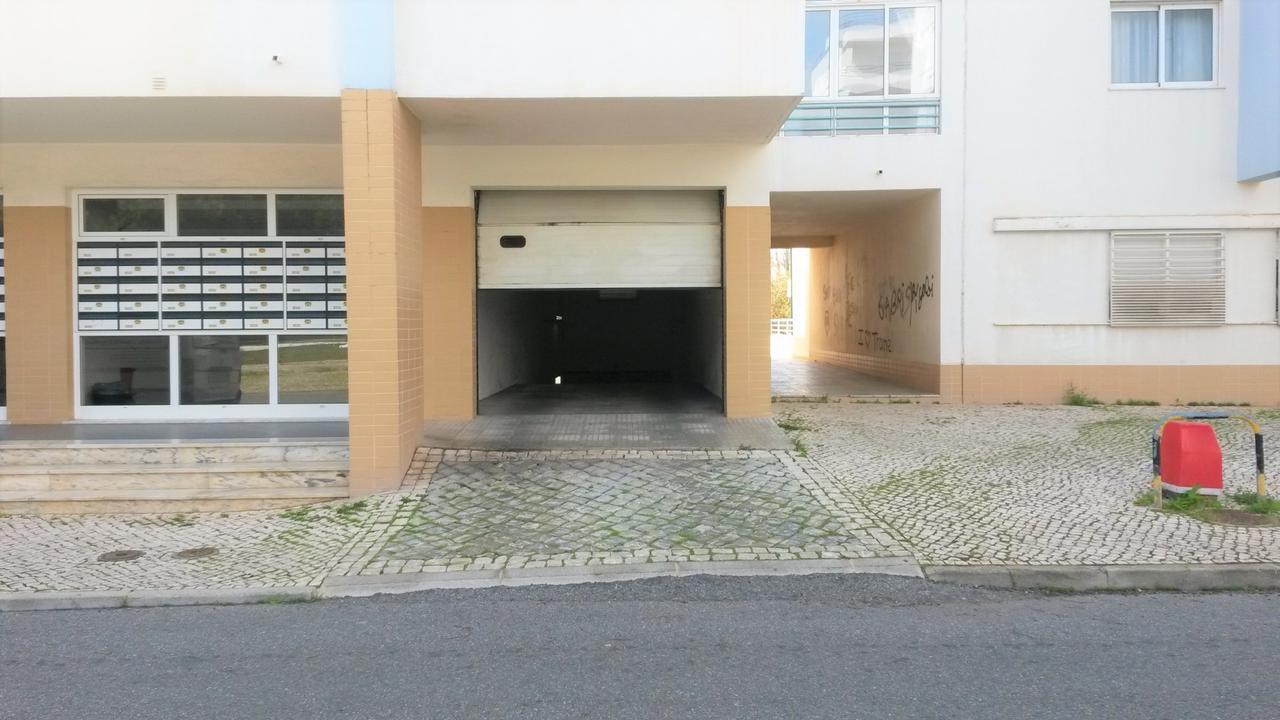Apartament Colina Ferias- Garagem & Wifi Quarteira Zewnętrze zdjęcie